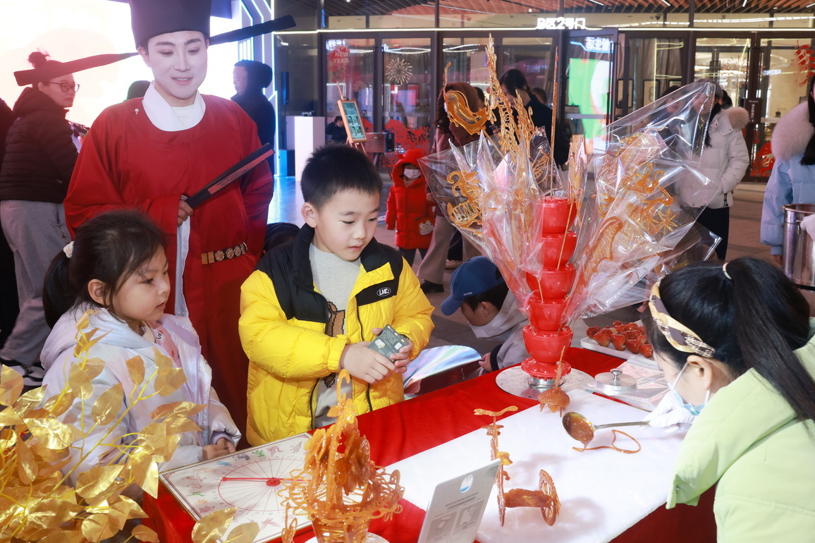 #CHINA-HUBEI-NEW SPRING INTERNATIONAL CONSUMPTION SEASON (CN)