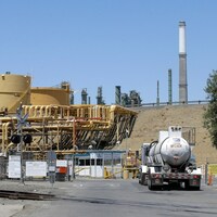 Newsom is one to blame for fleeing refineries