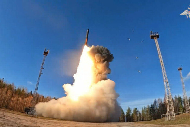 Russian Yars ICBM launch drill