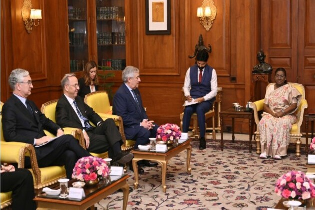 President Droupadi Murmu meets Italy Deputy PM Antonio Tajani at Rashtrapati Bhavan