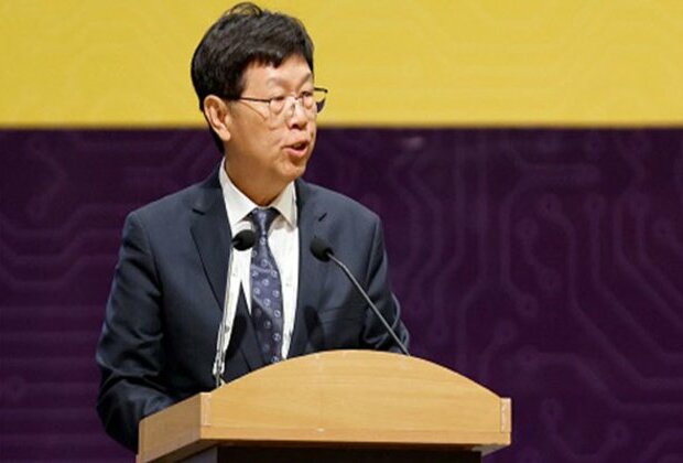 Foxconn CEO Young Liu honoured with Padma Bhushan