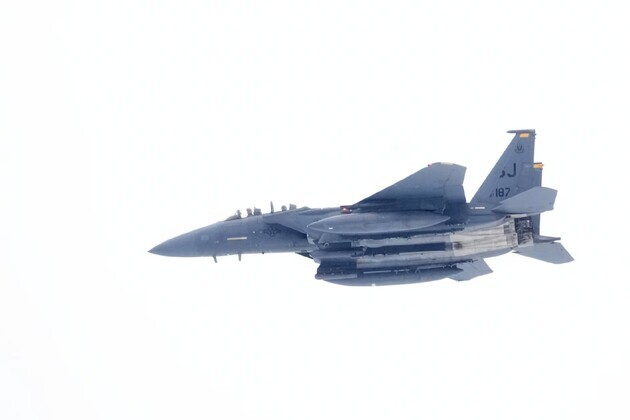 Kuwaiti air defence "mistakenly" shoots down 3 US F-15Es; drone strikes hit Qatari energy sites