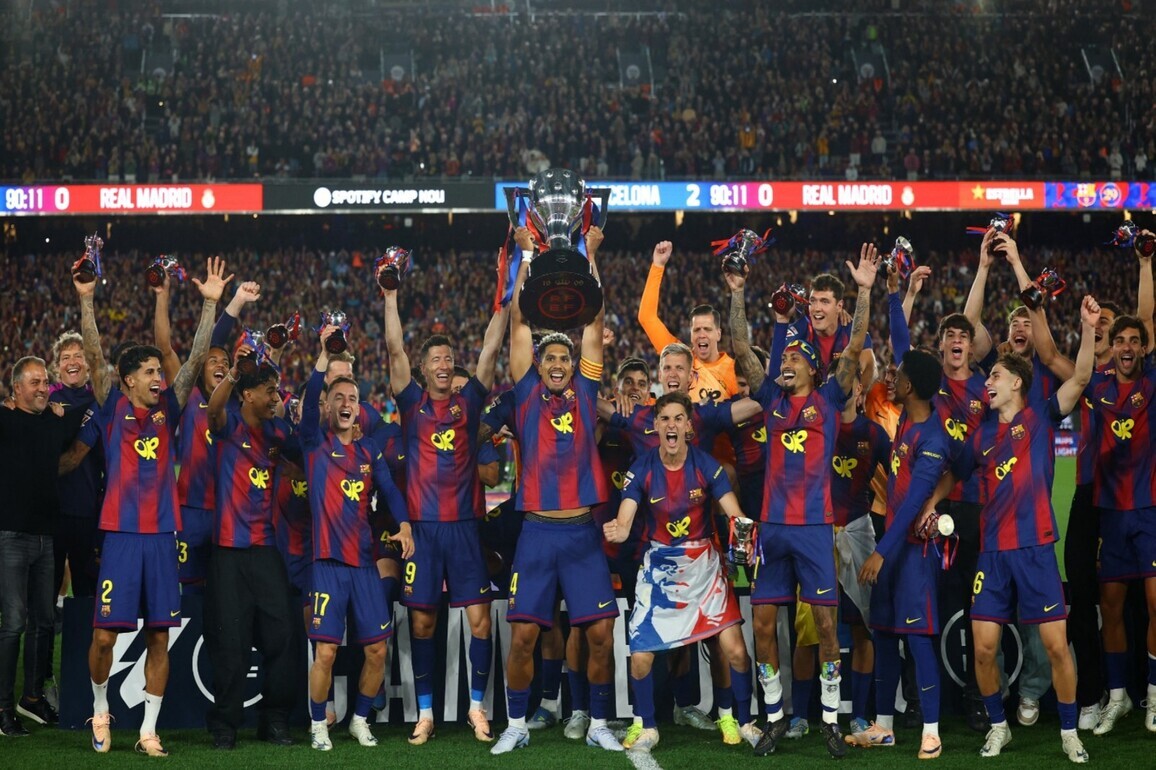 FC Barcelona looking into Real Madrid prez's accusation about them paying major refereeing official hefty sums for favourable decisions