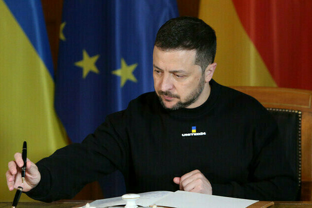 France helped Zelensky write apology letter to Trump  Politico