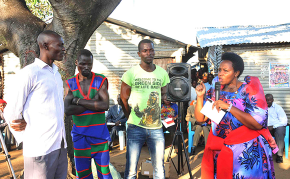 Ssentebe wa disitulikiti y’e Buvuma, Mabiriizi yagambye nti bbyo ebyennyanja bibadde byeyongedde mu nnyanja okusinga bano we baagendera ku nnyanja naye ng’ate baava dda ku mulamwa nga kati bali mu kweyisa nga bayeekera. Ssentebe wa disitulikiti y’e Buvuma, Mabiriizi yagambye nti bbyo ebyennyanja bibadde byeyongedde mu nnyanja okusinga bano we baagendera ku nnyanja naye ng’ate baava dda ku mulamwa nga kati bali mu kweyisa nga bayeekera.