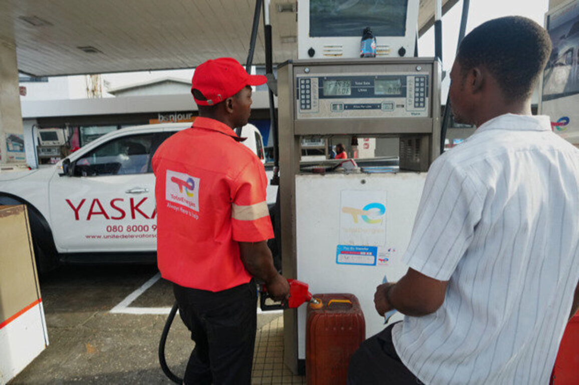 Nigeria sweats in heatwave as Iran war drives up costs to stay cool