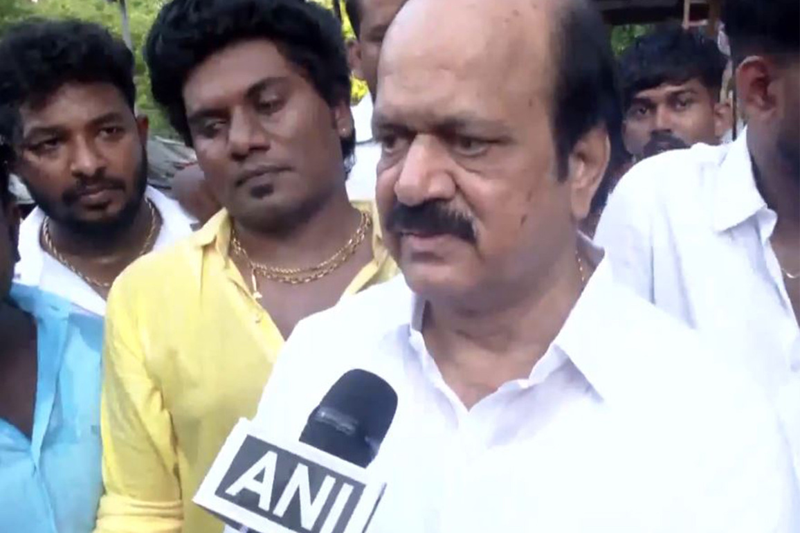 "No proper roads or drainage for generations; will fix it in a month": TN Speaker JCD Prabhakar