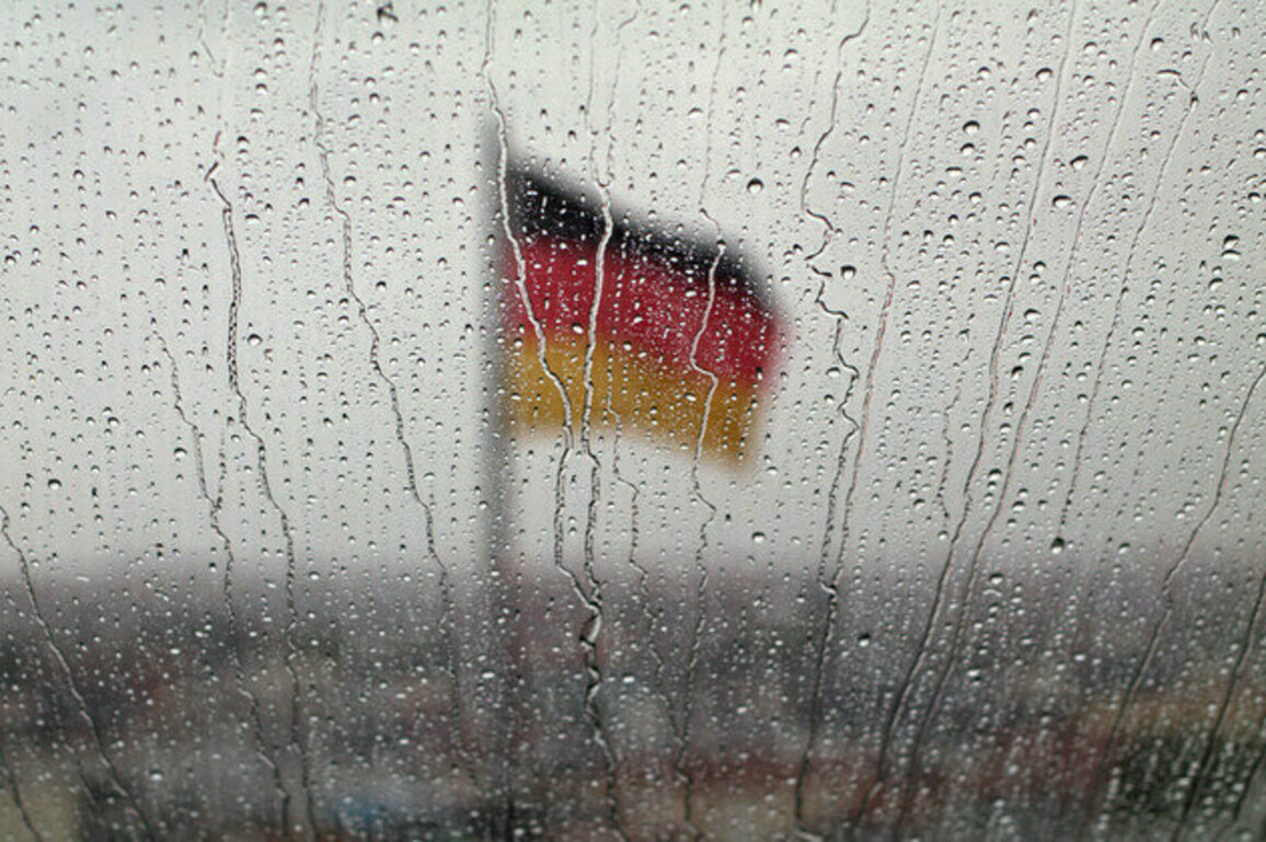 Germany in dramatic economic decline  leading think tank
