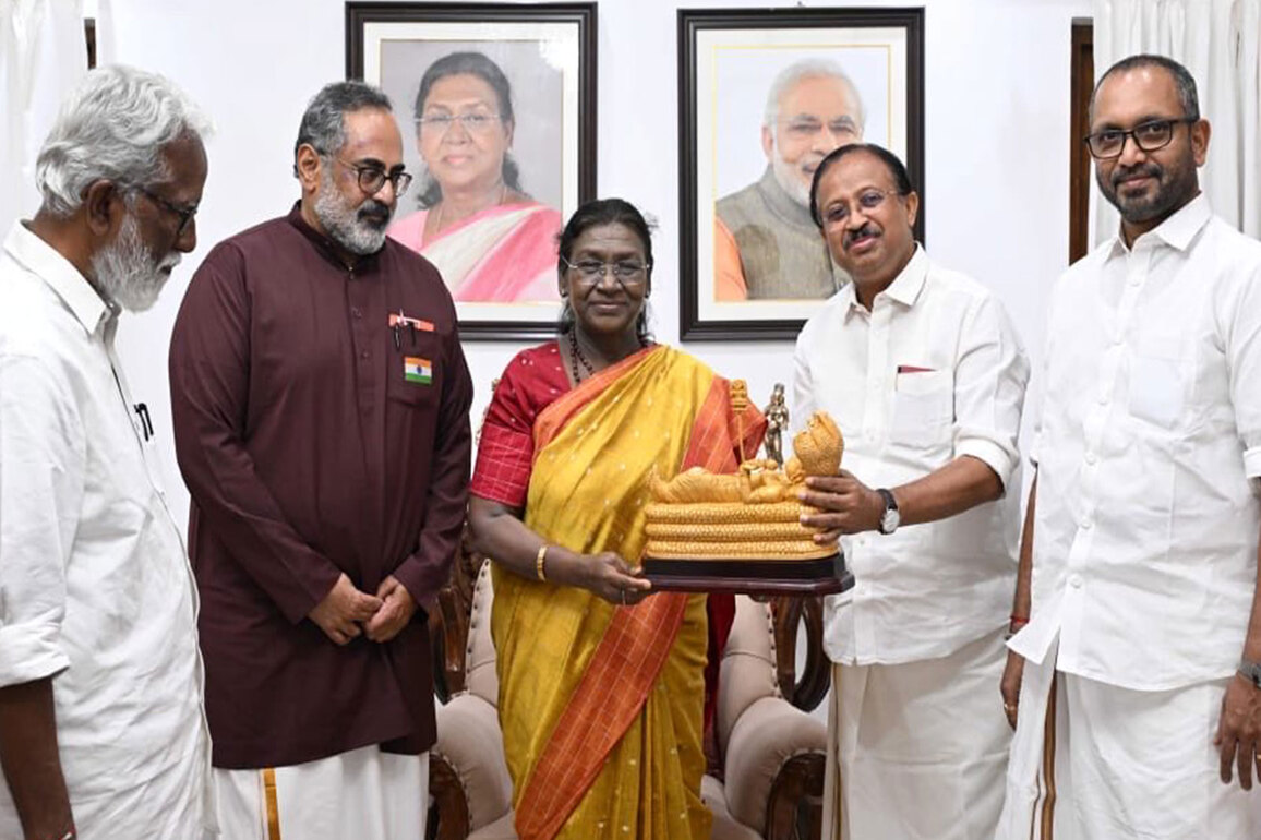 "Confident that it will ensure justice": BJP's V Muraleedharan after briefing President Murmu on Sabarimala gold theft case