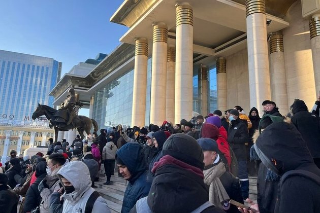 Protesters storm government palace in Mongolia