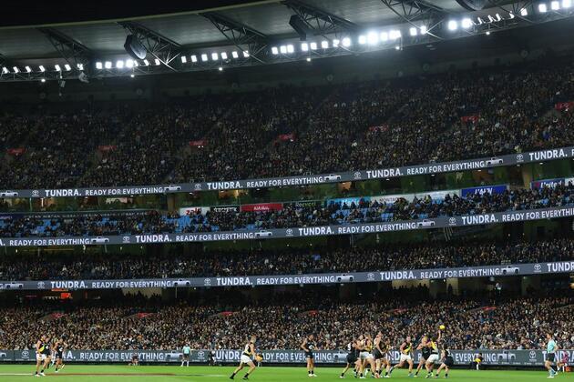 AFL 2026, latest news fan dies at MCG during Carlton vs Richmond game, Police report
