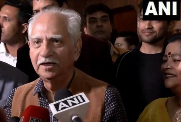 IIFA 2025: Ramesh Sippy attends special screening of 'Sholay' at Jaipur's Rajmandir Cinema