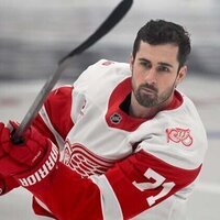 Report: Red Wings' Dylan Larkin has 3 teams on trade radar