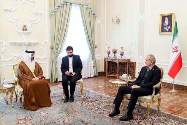 UAE Ambassador presents credentials to President of Islamic Republic of Iran