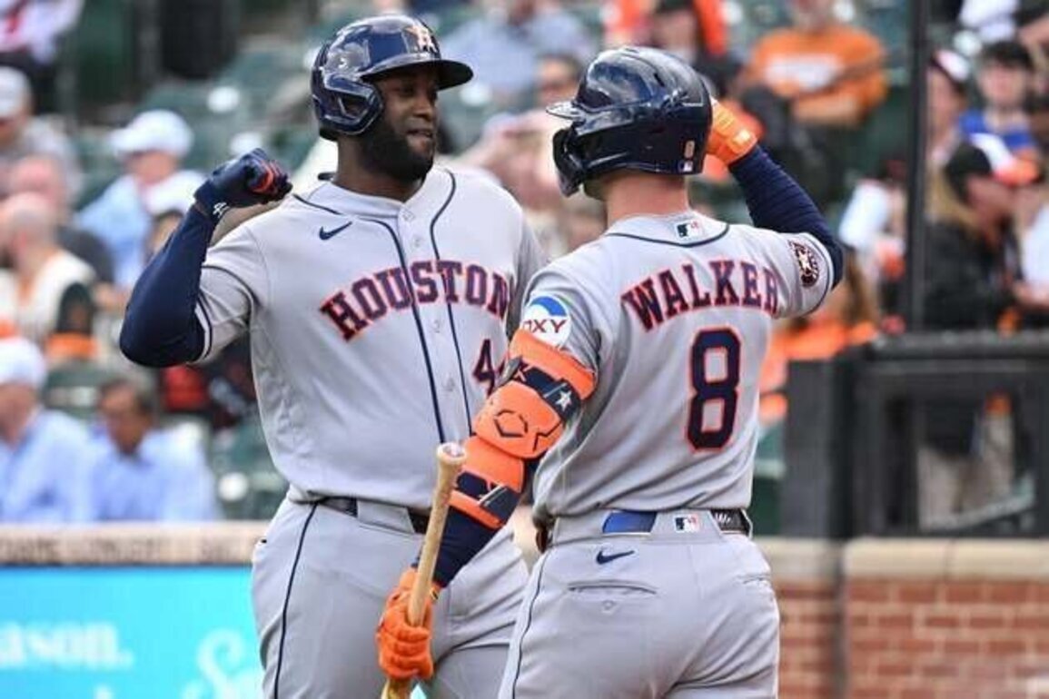 Big first inning helps Astros salvage doubleheader split vs. Orioles