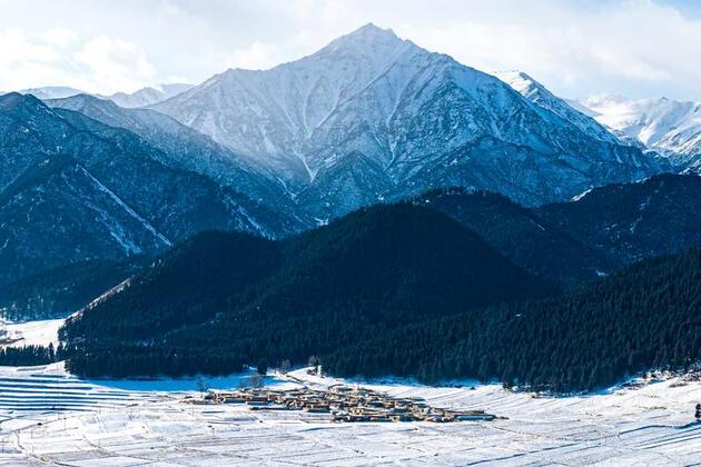 Chinese scientists conduct detailed analysis of key water source in Qinghai-Tibet Plateau