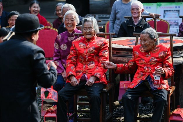 Xinhua Photos of the Day (Oct. 21)