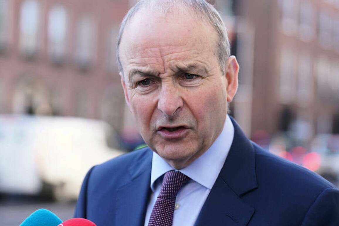 Opposition leaders seek urgent meeting with Taoiseach over Dil row