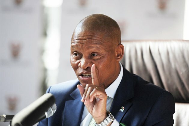 Chief Justice Mogoeng reminds SA: &#039;Power is dangerous&#039;