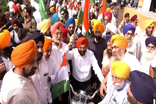 Delhi Minister Manjinder Singh Sirsa Leads Tiranga Yatra to Honor Indian Army's Bravery