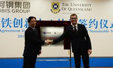 HBIS Chairman Mr Yong Yu and UQ Vice-Chancellor Professor Peter Høj.