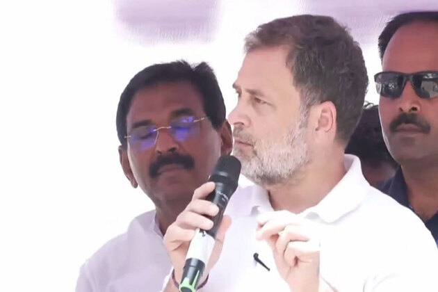 Rahul Gandhi in Kerala says Left Front a "corporate-funded Govt", alleges "Narendra Modi controls CM Vijayan"