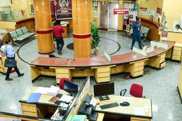 Bank unions announce strikes on Sept 11 over unresolved issues