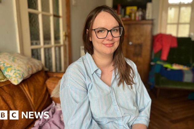 Constipated children being failed by lack of services, say parents