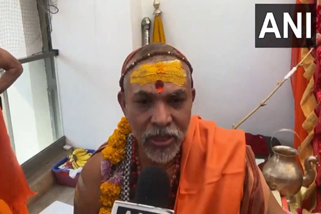 Jagadguru Shankaracharya condemns defacement of California BAPS temple, calls it 'Cowardly Act'"