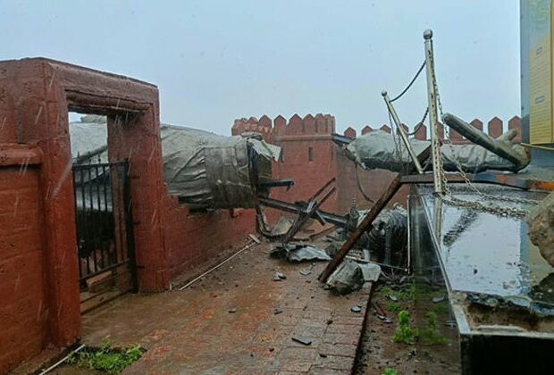 Opposition holds government accountable for Chhatrapati Shivaji Maharaj statue collapse in Maharashtra's Sindhudurg