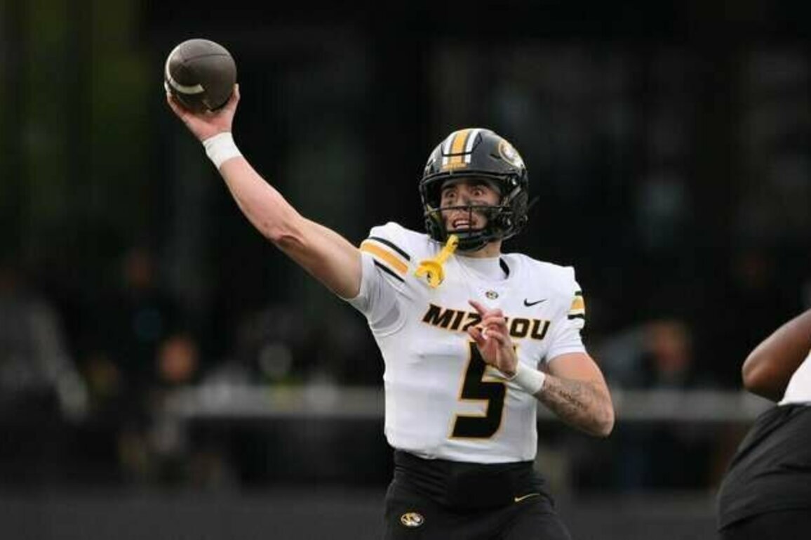 Missouri QB Beau Pribula's timetable TBD after ankle injury