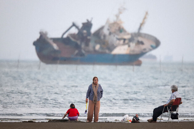 Cargo vessel exchanges fire with armed craft southwest of Yemen: UKMTO