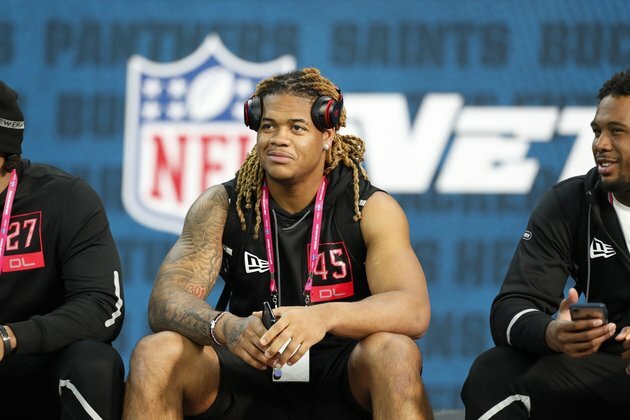 Report: Only Bengals, Redskins, Lions contacted DE Chase Young
