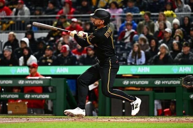 Losing streak over, Pirates strive for another win vs. Reds