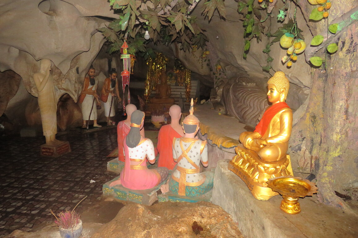 CAMBODIA-BATTAMBANG-CAVES-PROTECTION