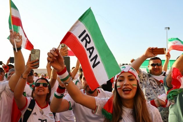 Iranian Fans Savor Victory but Wrangle Over Protests