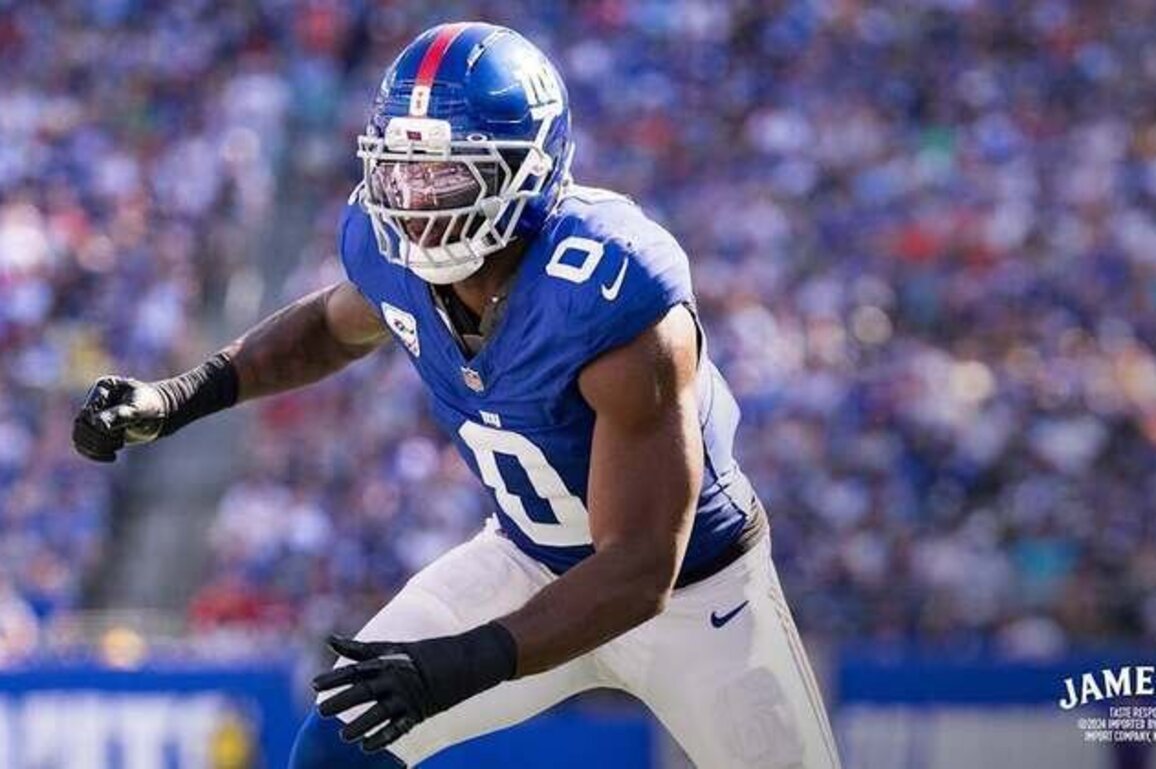 Inside the Numbers: Brian Burns on pace for rare 20-sack season