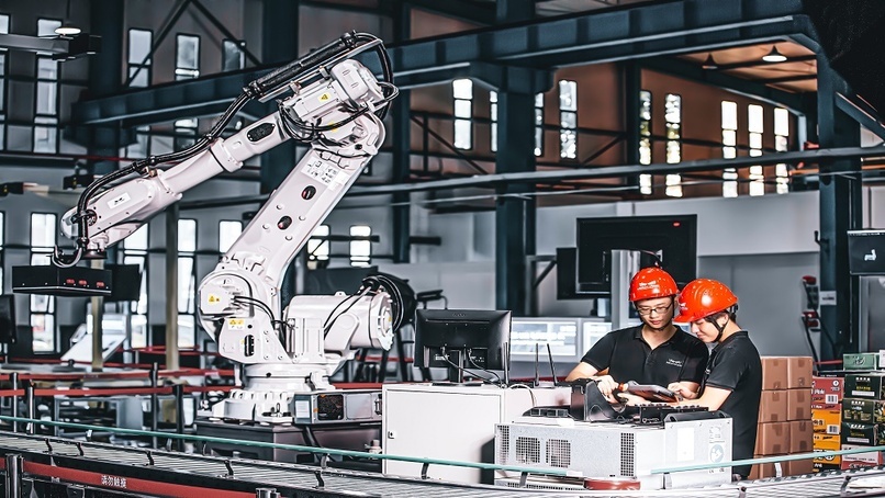 Tips for managing the aging workforce in manufacturing 