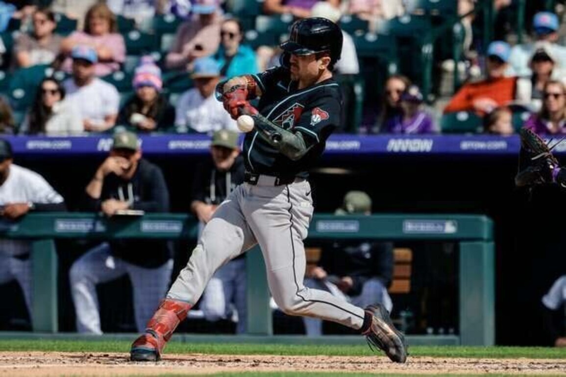 Corbin Carroll helps Diamondbacks beat Rockies with 2-home run game