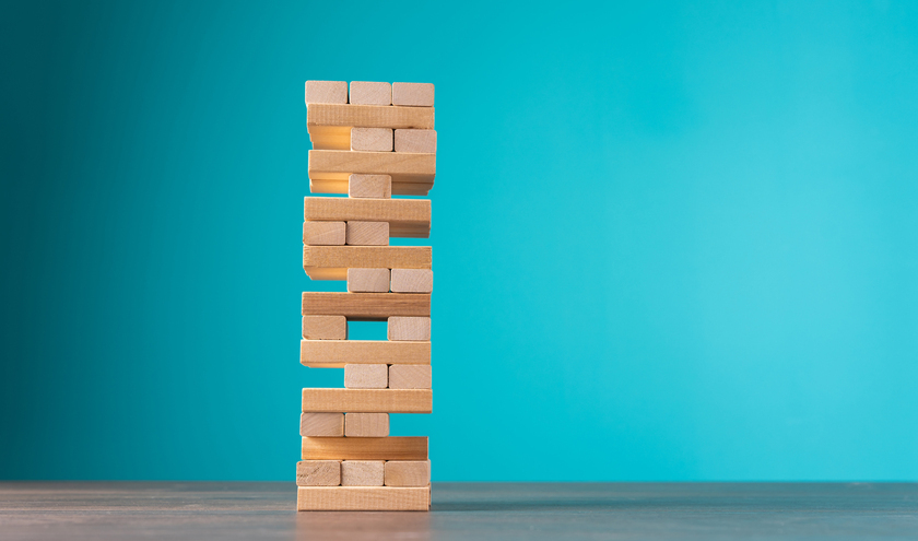 Jenga tower  © Daniel Tadevosyan / Shutterstock