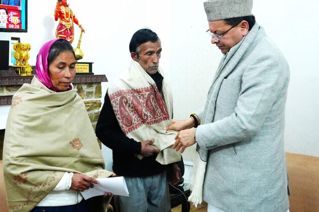 Uttarakhand CM meets parents of Anikta Bhandari, police question actress Urmila Sanawar in case