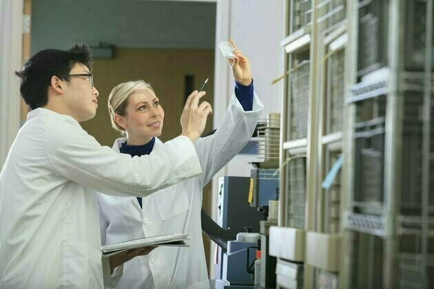 Reproducibility may be the key idea students need to balance trust in evidence with healthy skepticism