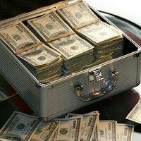 Nepali lawmakers demand to investigate attempt to smuggle foreign currencies into China