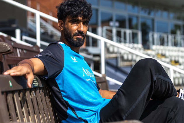 Pakistan spinner Usama Mir signs a three year deal with Worcestershire