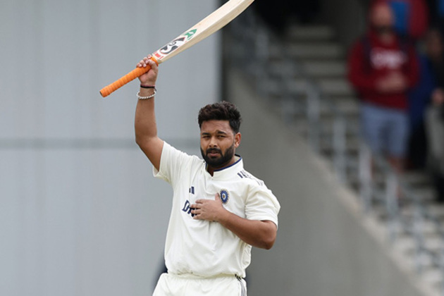 "He could even surpass Rahul Dravid's six Test hundreds": Manjrekar after Pant's twin tons in England