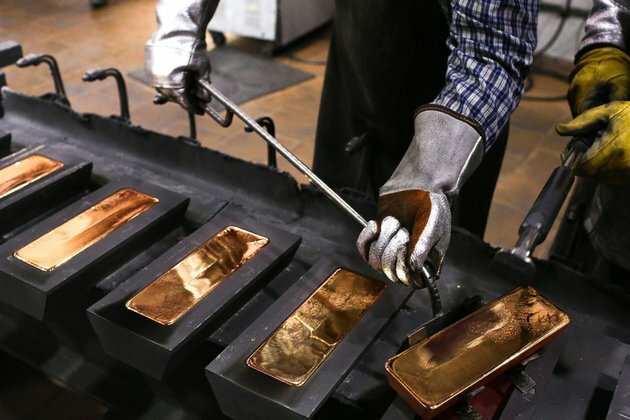 Gulf nation snaps up Russian gold Reuters