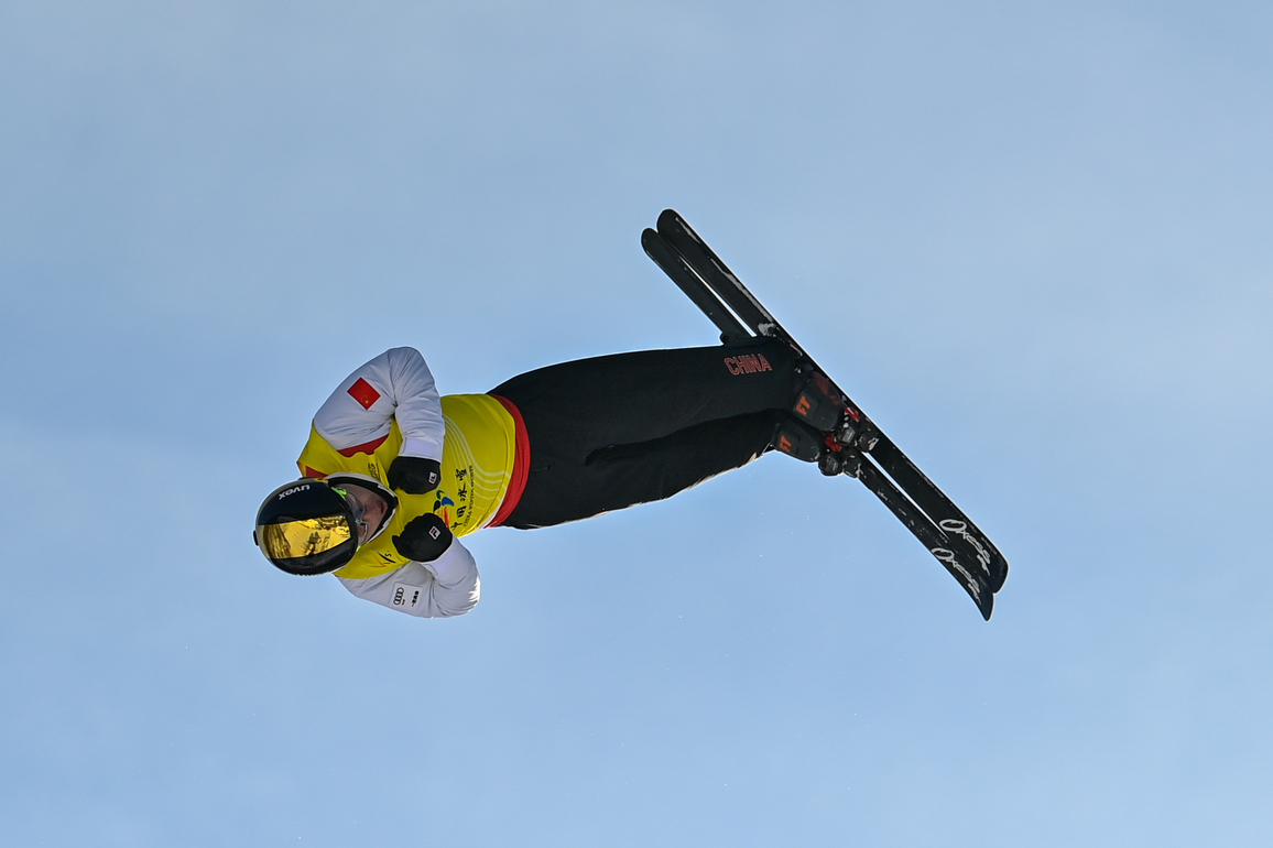 (SP)CHINA-JILIN-FREESTYLE SKI-AERIAL WORLD CUP-MEN'S FINAL (CN)