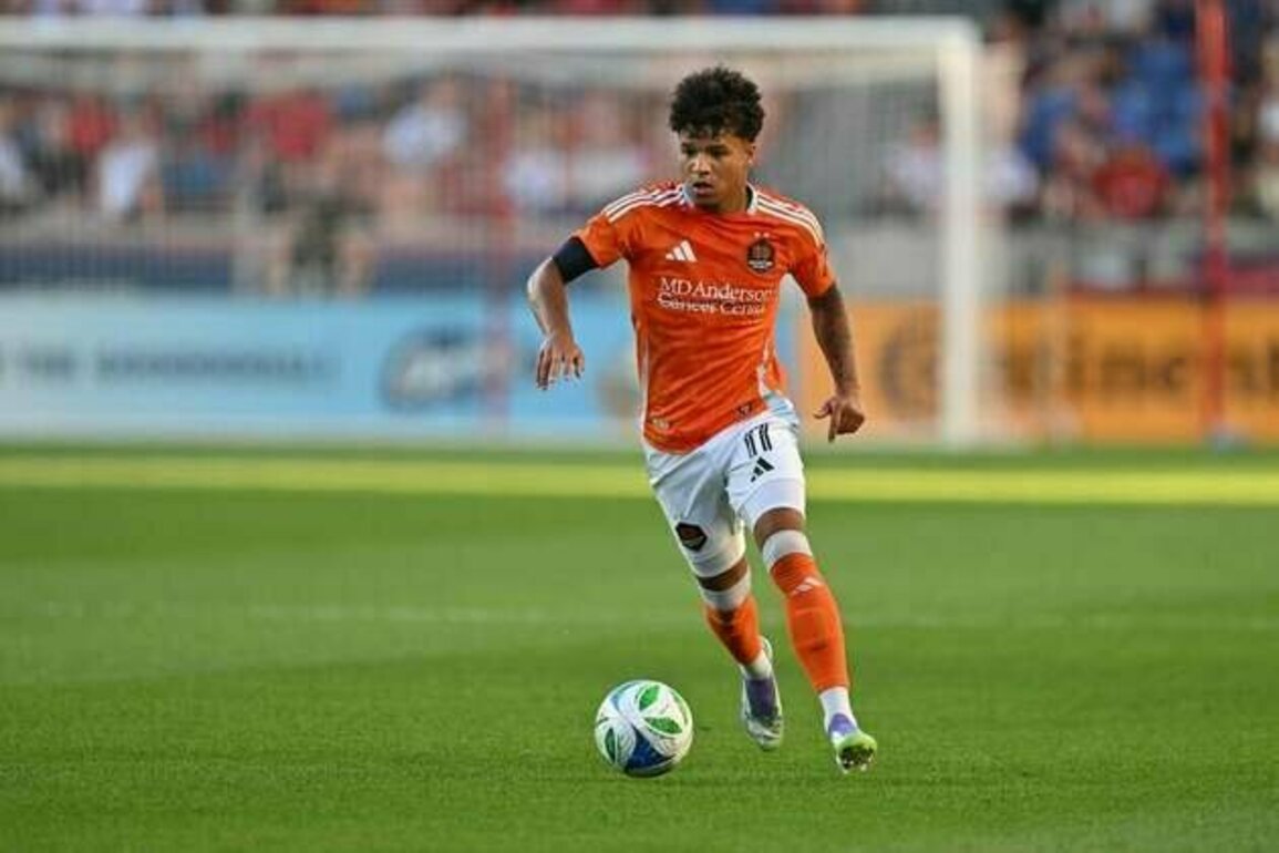 Dynamo begin key stretch with visit from Whitecaps