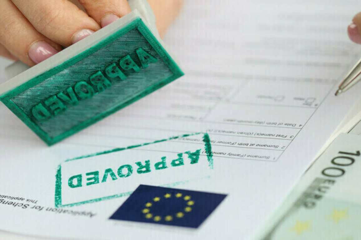EU state resumes accepting tourist visa applications from Russians