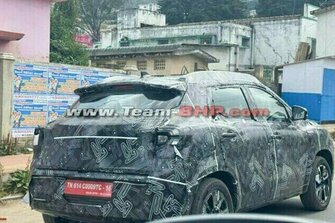 2025 Renault Kiger Facelift Spied Testing Again  Launch Soon